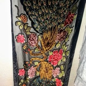 Exquisitely Unique Shawl